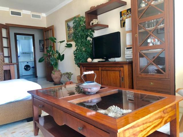 Gatu Premium Villa Isabel Terraza,Parking,1ºlinea Playa,Wifi,Vista Al Mar , Preferente Mayores De 25 Anos Y Familias Cádiz Buitenkant foto