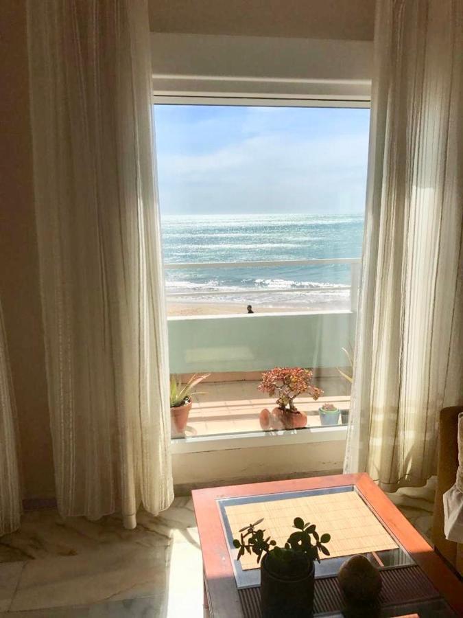Gatu Premium Villa Isabel Terraza,Parking,1ºlinea Playa,Wifi,Vista Al Mar , Preferente Mayores De 25 Anos Y Familias Cádiz Buitenkant foto